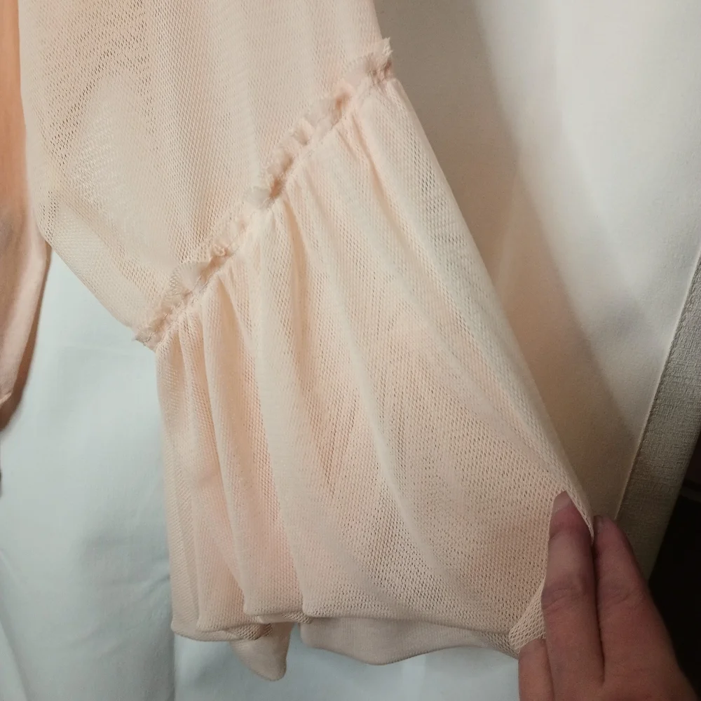 Free People Still Got It Top Small Pink Mesh Ruffle Bell Sleeve Coquette Ballet - Picture 6 of 13